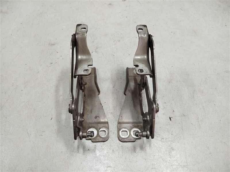 петли капота, 2800 рублей, Санкт-Петербург