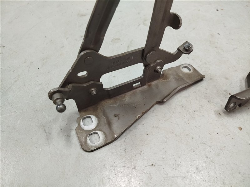 петли капота, 2800 рублей, Санкт-Петербург