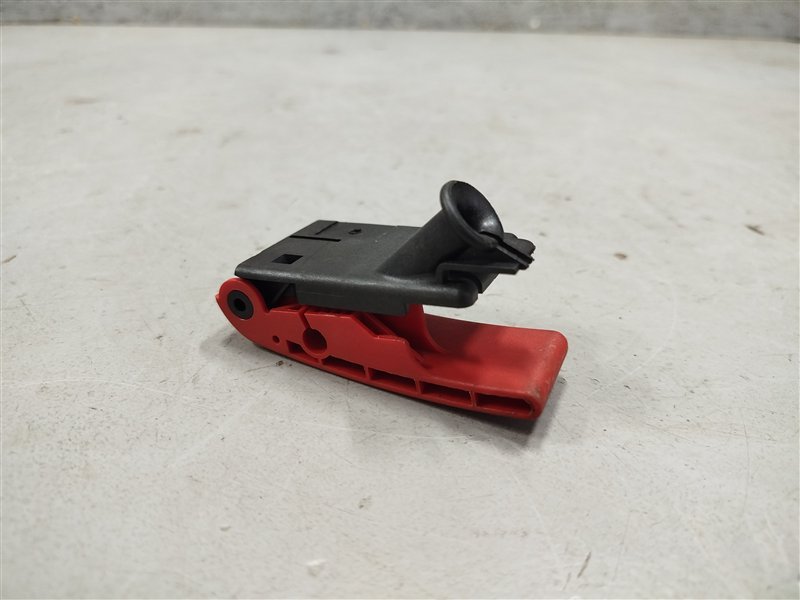 ручка открывания капота, 1800 рублей, Санкт-Петербург