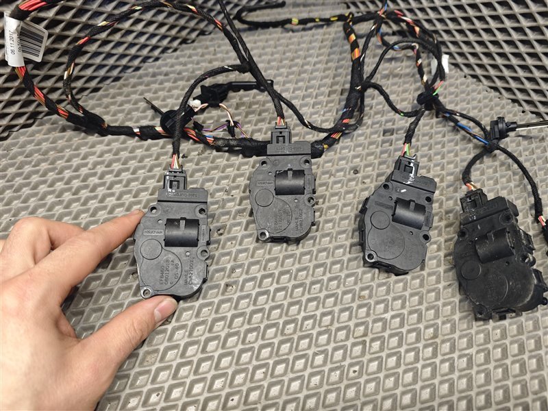 моторчик заслонки печки, 8000 рублей, Санкт-Петербург