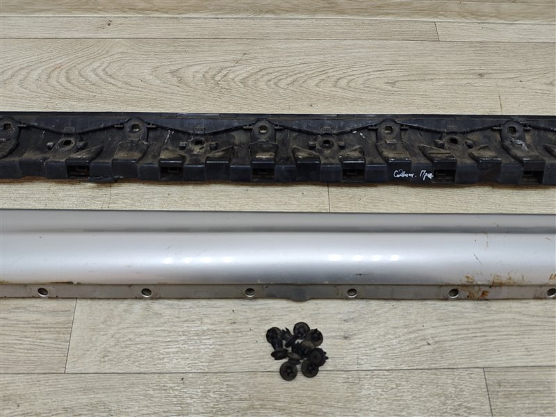 накладка на порог, 10000 рублей, Санкт-Петербург