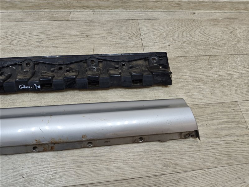 накладка на порог, 10000 рублей, Санкт-Петербург