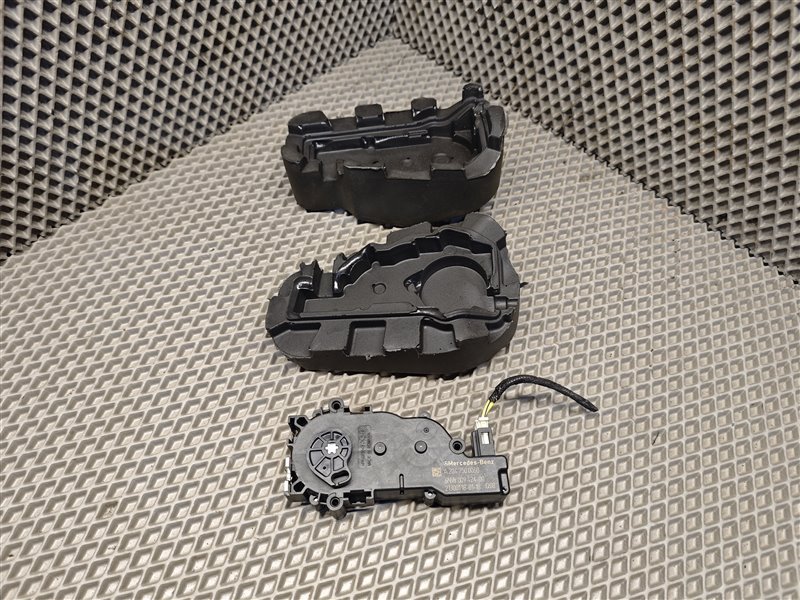 Привод крышки багажника, 4500 рублей, Санкт-Петербург