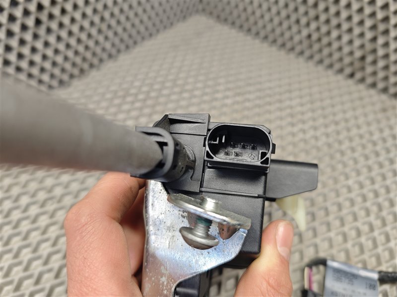 замок багажника, 10000 рублей, Санкт-Петербург