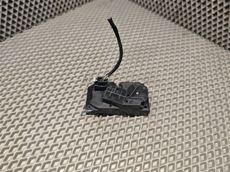 замок багажника, 15000 рублей, Санкт-Петербург