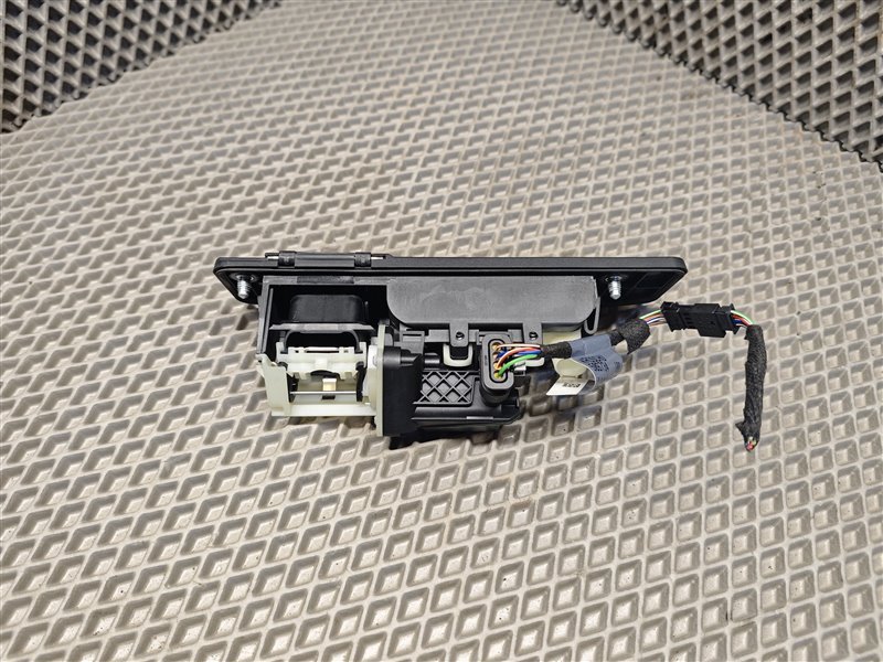 ручка крышки багажника, 3500 рублей, Санкт-Петербург