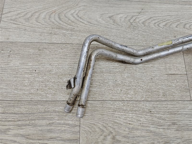 Трубка отопителя, 8000 рублей, Санкт-Петербург