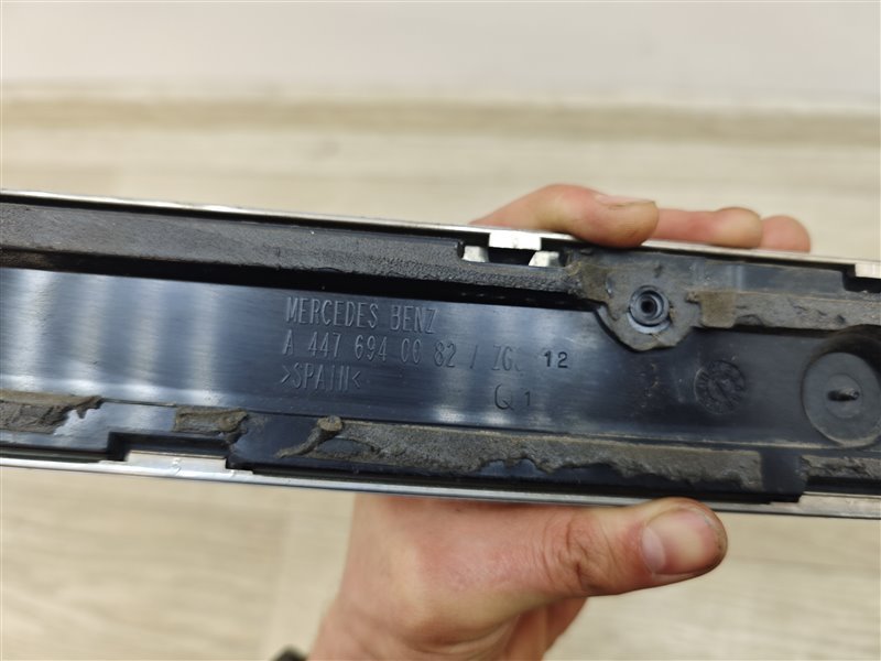 молдинг крышки багажника, 8000 рублей, Санкт-Петербург