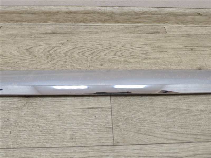 молдинг крышки багажника, 8000 рублей, Санкт-Петербург