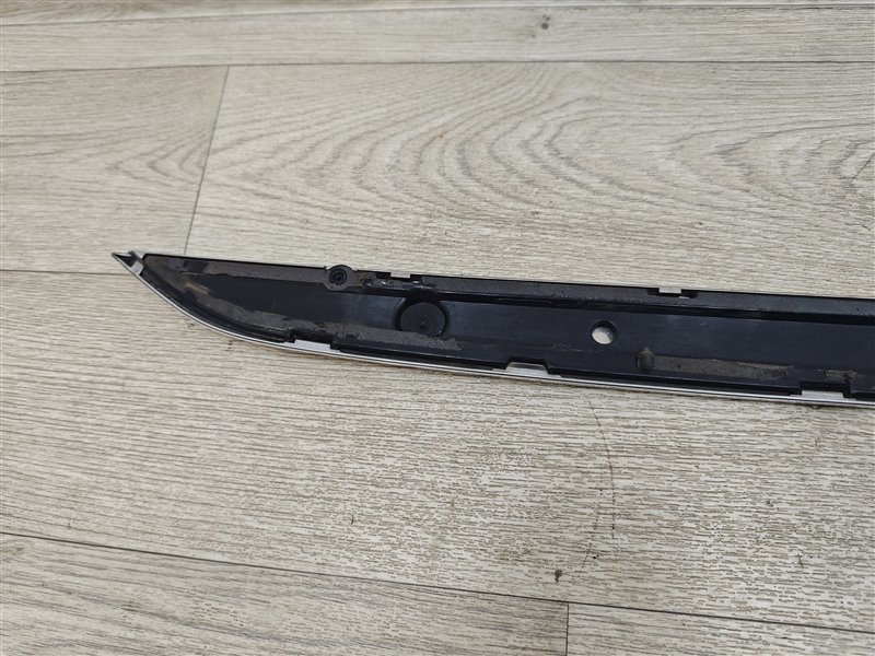 молдинг крышки багажника, 8000 рублей, Санкт-Петербург