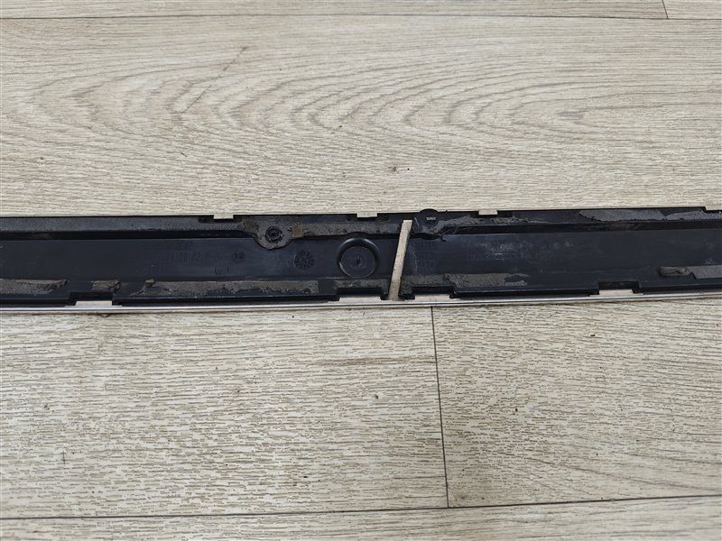 молдинг крышки багажника, 8000 рублей, Санкт-Петербург