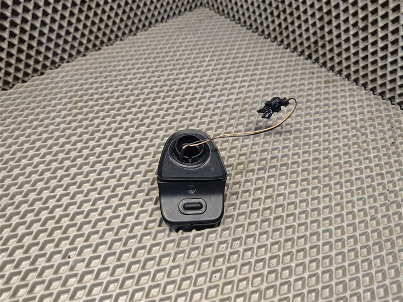 кнопка крышки багажника, 8000 рублей, Санкт-Петербург