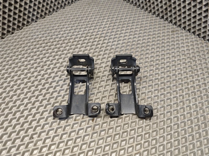 петля багажника, 2000 рублей, Санкт-Петербург