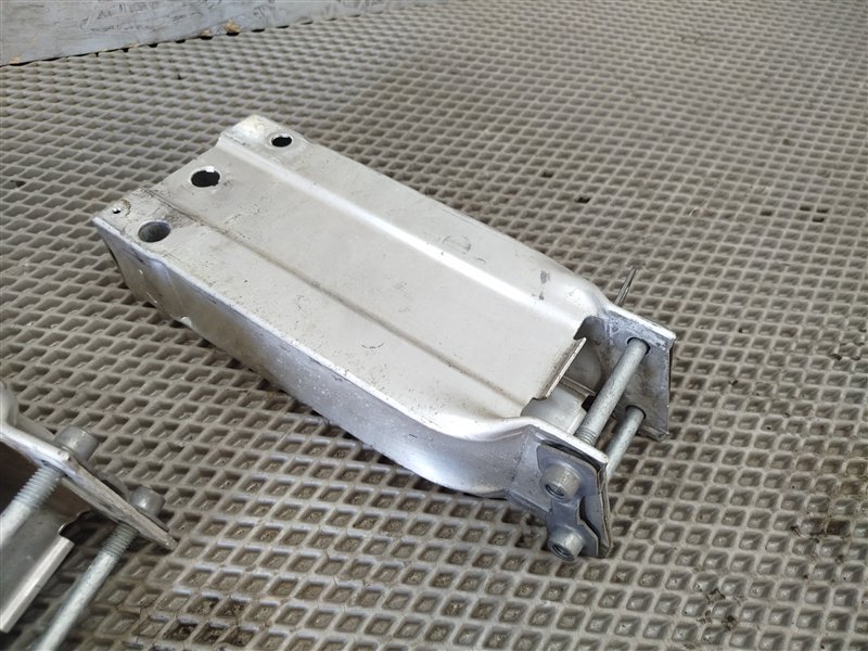 кронштейн усилителя, 5000 рублей, Санкт-Петербург