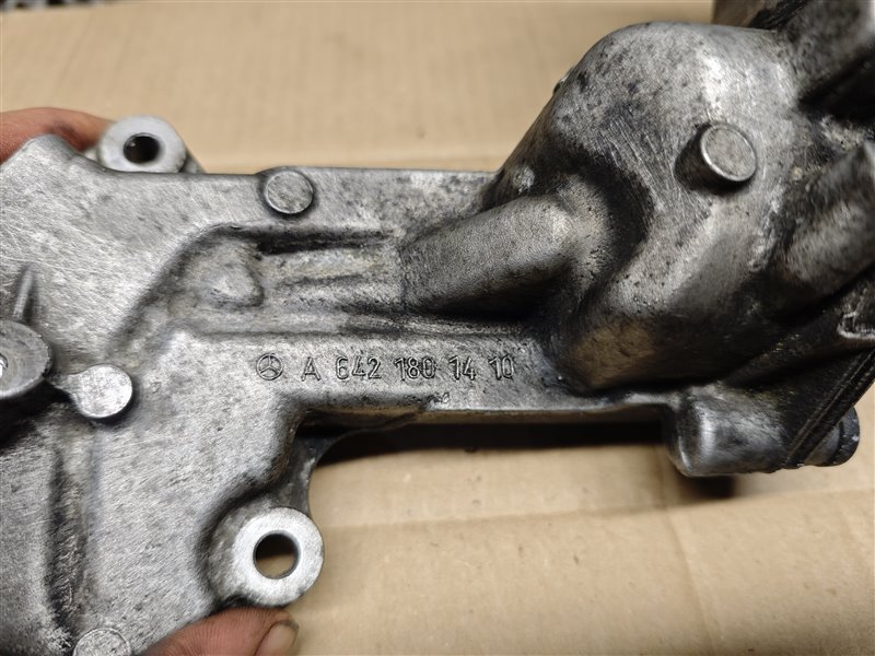 корпус масляного фильтра, 2000 рублей, Санкт-Петербург