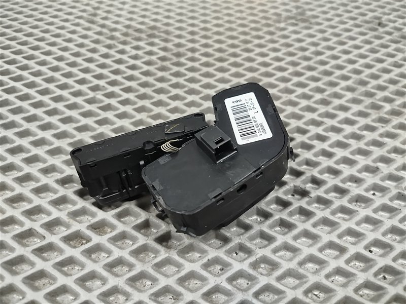 кнопки управления сиденьем, 2500 рублей, Санкт-Петербург