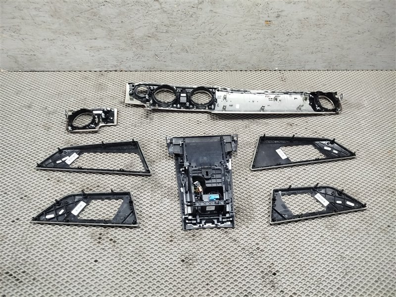 накладка, 15000 рублей, Санкт-Петербург