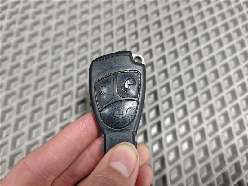 Ключ зажигания, 2000 рублей, Санкт-Петербург
