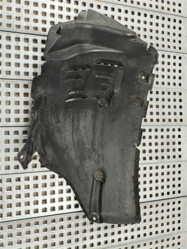 подкрылок, 3500 рублей, Санкт-Петербург