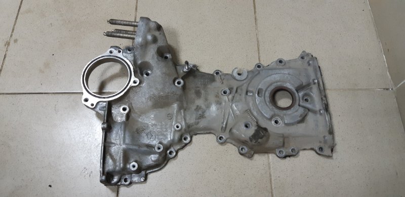 крышка двигателя, 1000 рублей, Екатеринбург