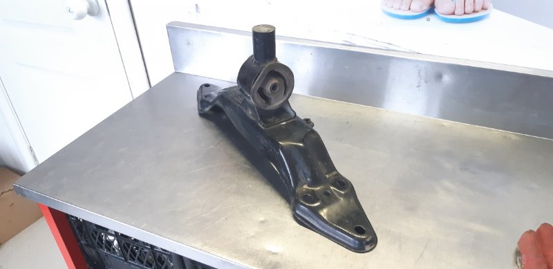 Балка АКПП, 500 рублей, Екатеринбург