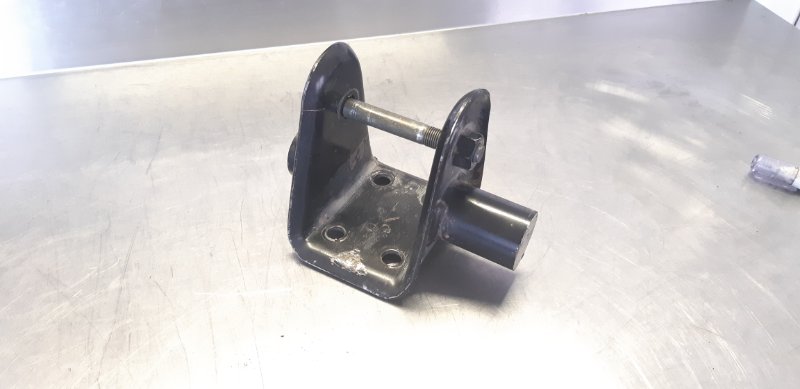 кронштейн подушки АКПП, 400 рублей, Екатеринбург