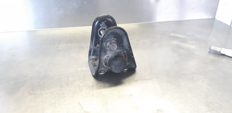 кронштейн подушки АКПП, 400 рублей, Екатеринбург