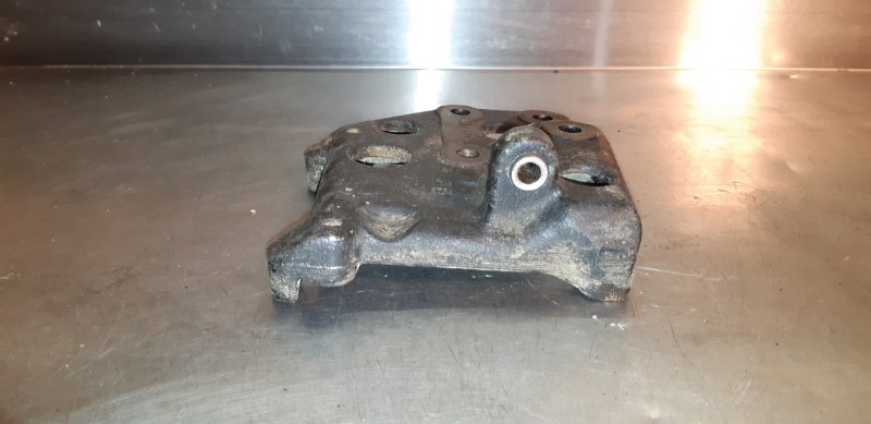 кронштейн двигателя, 400 рублей, Екатеринбург