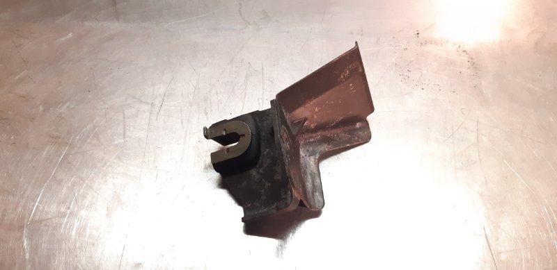 кронштейн, 400 рублей, Екатеринбург