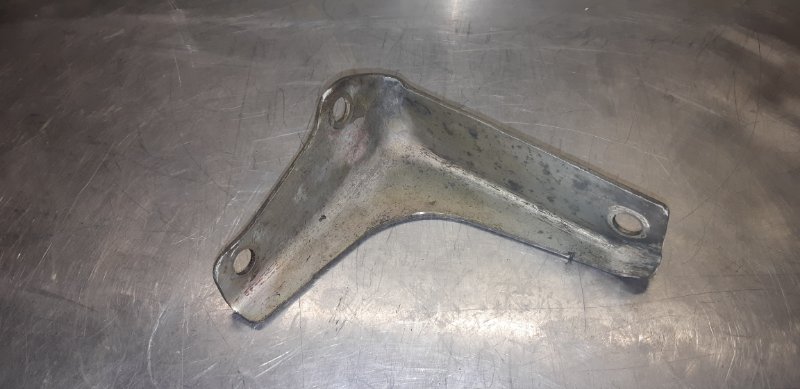 кронштейн, 400 рублей, Екатеринбург