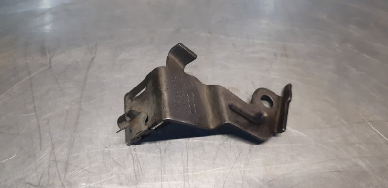 кронштейн, 400 рублей, Екатеринбург