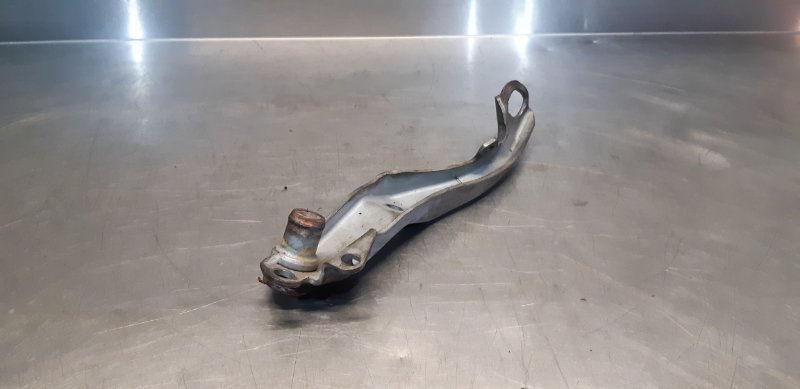 кронштейн двигателя, 400 рублей, Екатеринбург