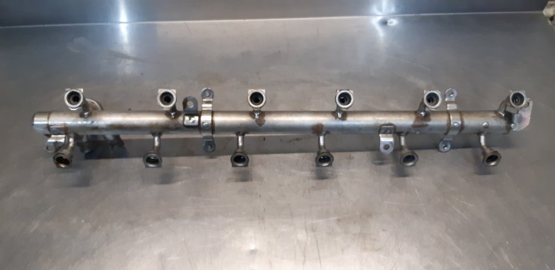 топливная рейка, 1000 рублей, Екатеринбург