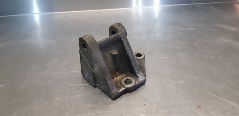 кронштейн генератора, 400 рублей, Екатеринбург