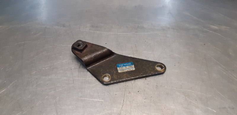 кронштейн насоса ГУР, 400 рублей, Екатеринбург