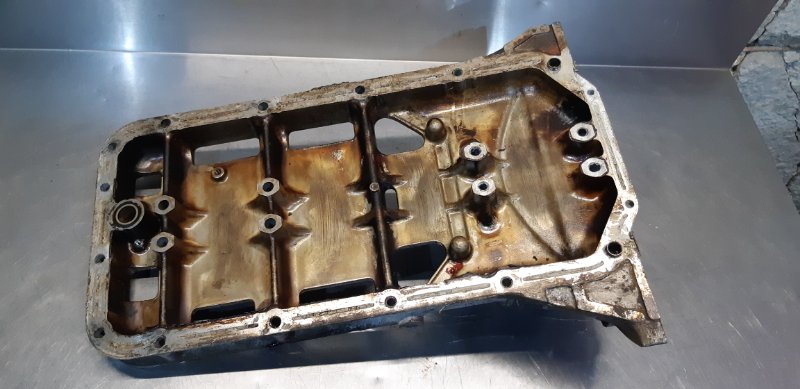 Масляный поддон, 700 рублей, Екатеринбург