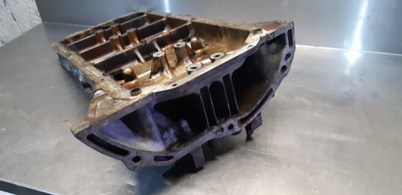 Масляный поддон, 700 рублей, Екатеринбург