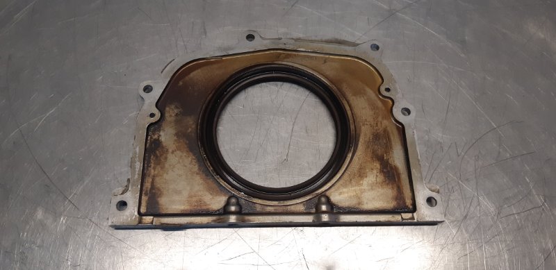 Задняя крышка двигателя, 400 рублей, Екатеринбург