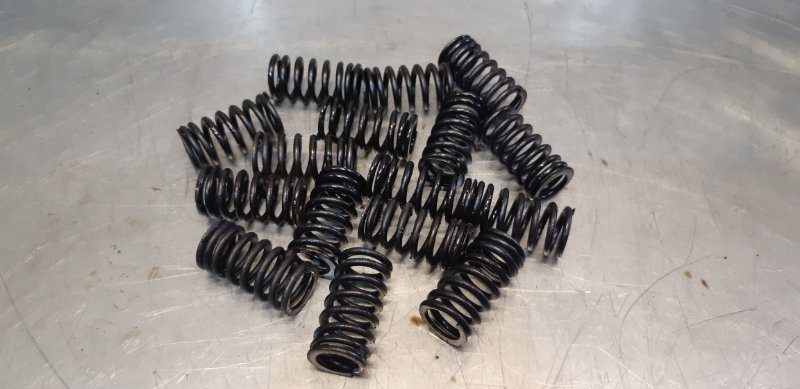 пружина клапана, 400 рублей, Екатеринбург