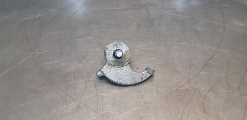 натяжитель, 600 рублей, Екатеринбург