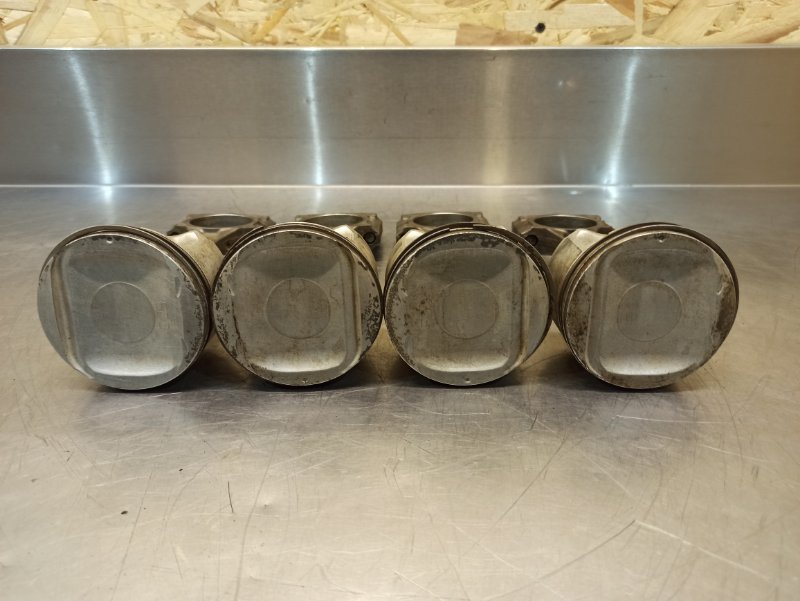 поршень с шатуном, 400 рублей, Екатеринбург