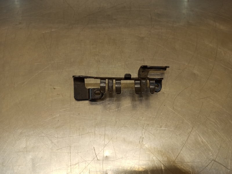 кронштейн, 400 рублей, Екатеринбург