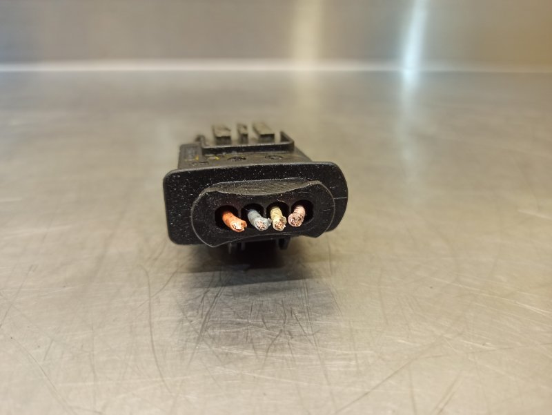 Разъём проводки двигателя, 500 рублей, Екатеринбург