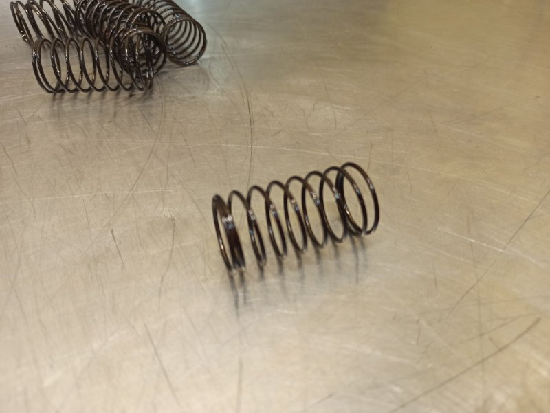 пружина, 400 рублей, Екатеринбург