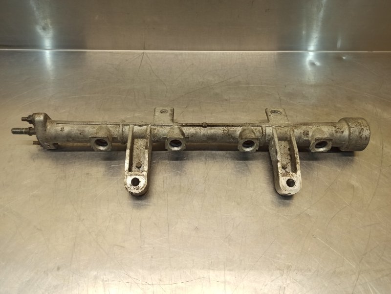 топливная рейка, 700 рублей, Екатеринбург