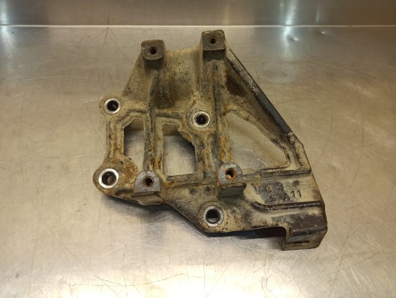 кронштейн генератора, 400 рублей, Екатеринбург