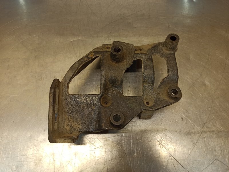 кронштейн генератора, 400 рублей, Екатеринбург