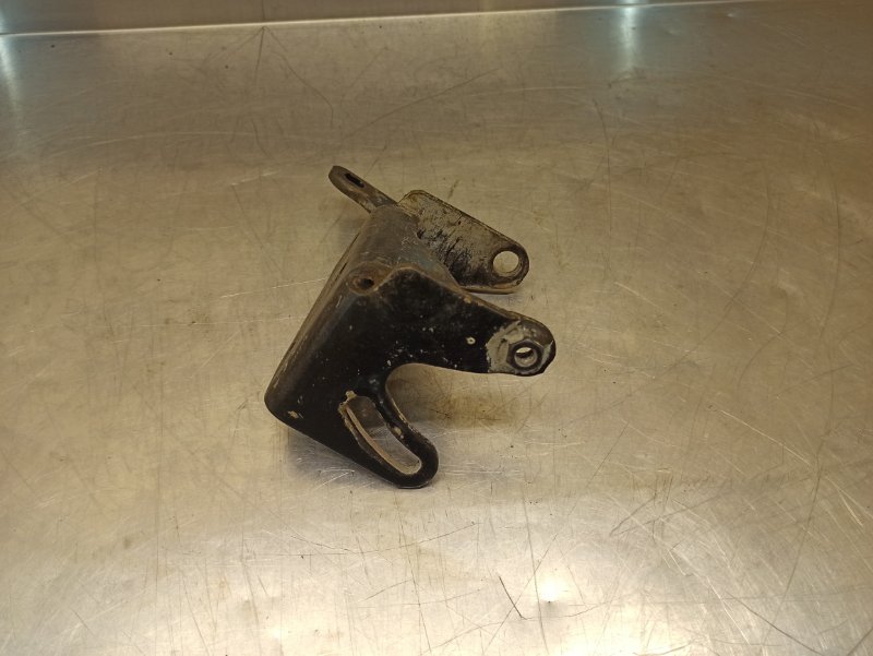 кронштейн насоса ГУР, 400 рублей, Екатеринбург