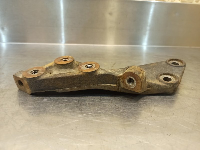 кронштейн насоса ГУР, 400 рублей, Екатеринбург