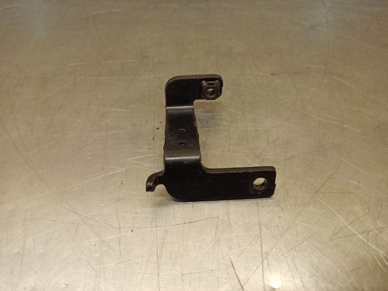 кронштейн, 400 рублей, Екатеринбург